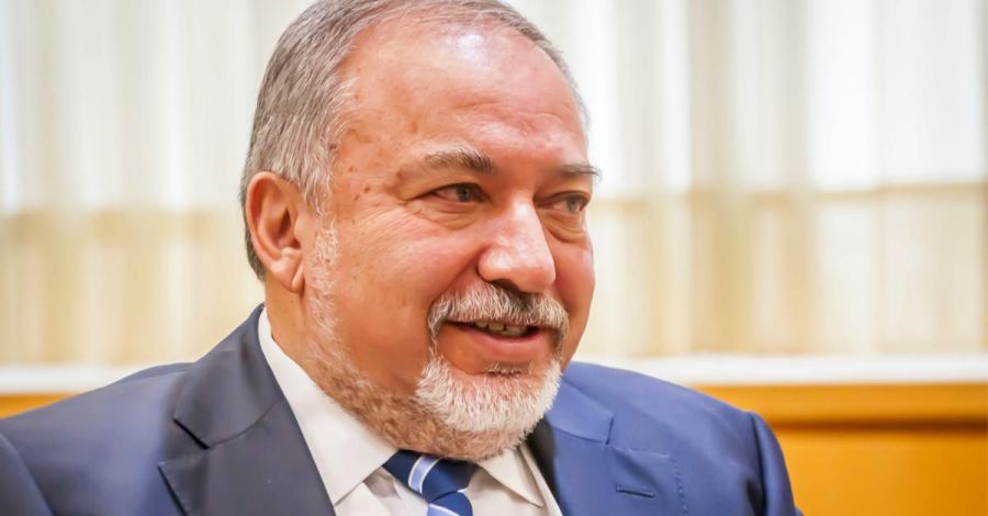 ما دام رفع الضرائب لا يغيّر من الأنماط الاستهلاكيّة، فلماذا تصرّ الحكومة على رفعها؟